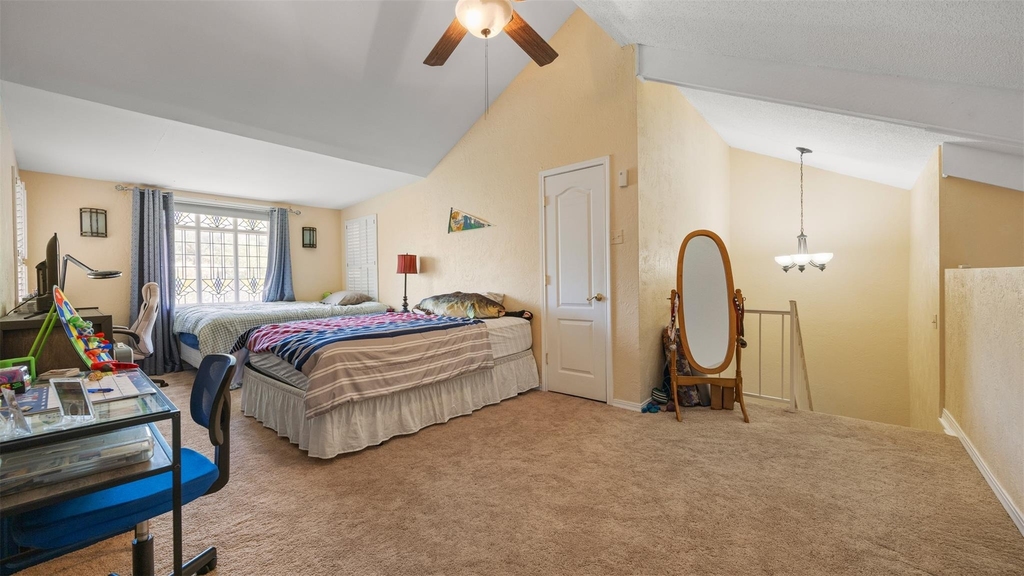 4 Townhouse Cir - Photo 11