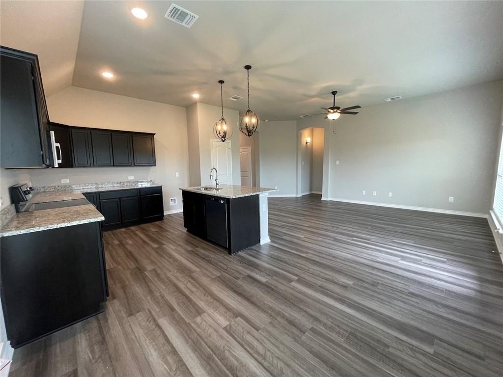 806 Hollyhock Dr - Photo 27