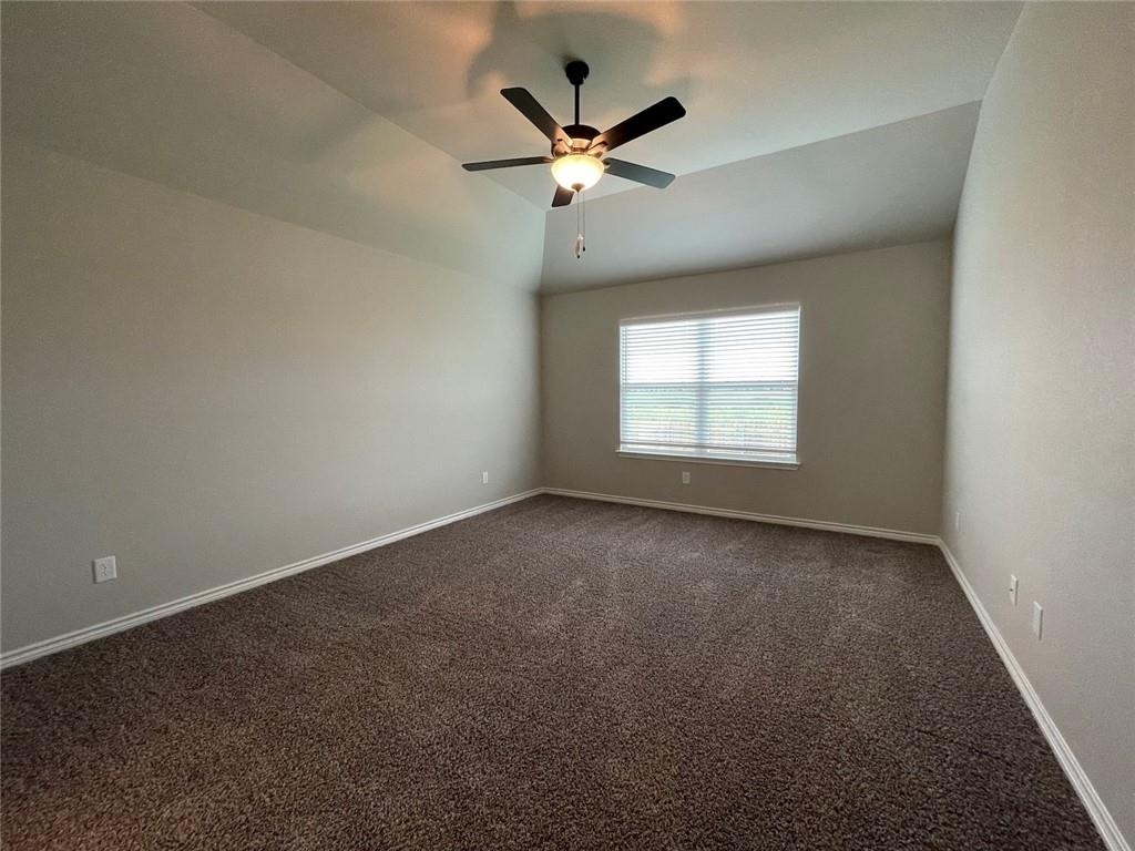 806 Hollyhock Dr - Photo 14