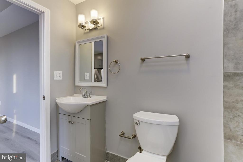 400 Highland Avenue - Photo 12