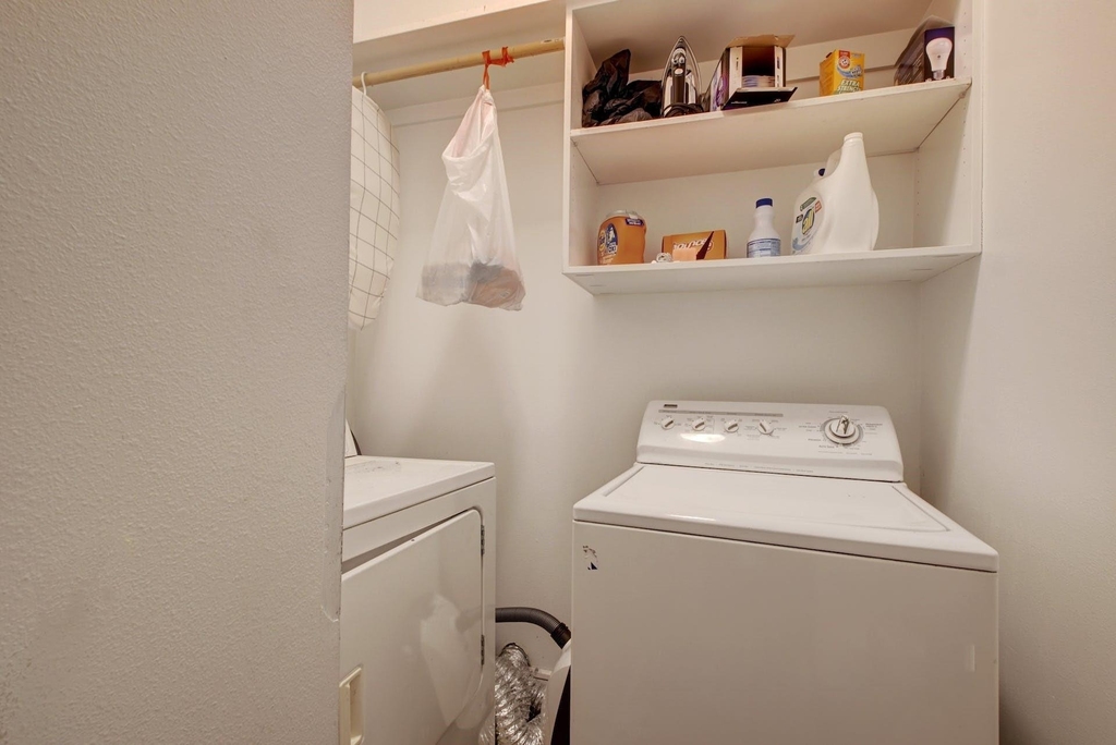 616 W 35th St - Photo 28