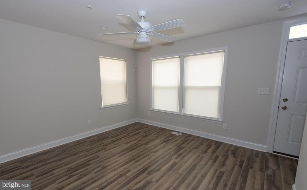 1423 E Baltimore Street - Photo 4