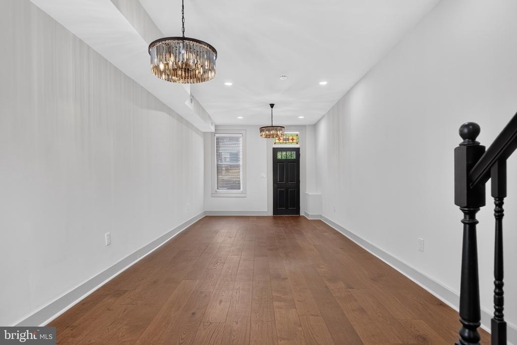 3031 Elliott Street - Photo 8