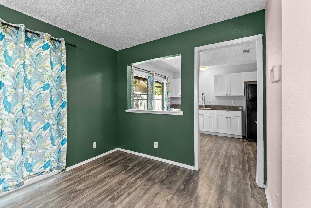 9011 Quail Valley Dr - Photo 13