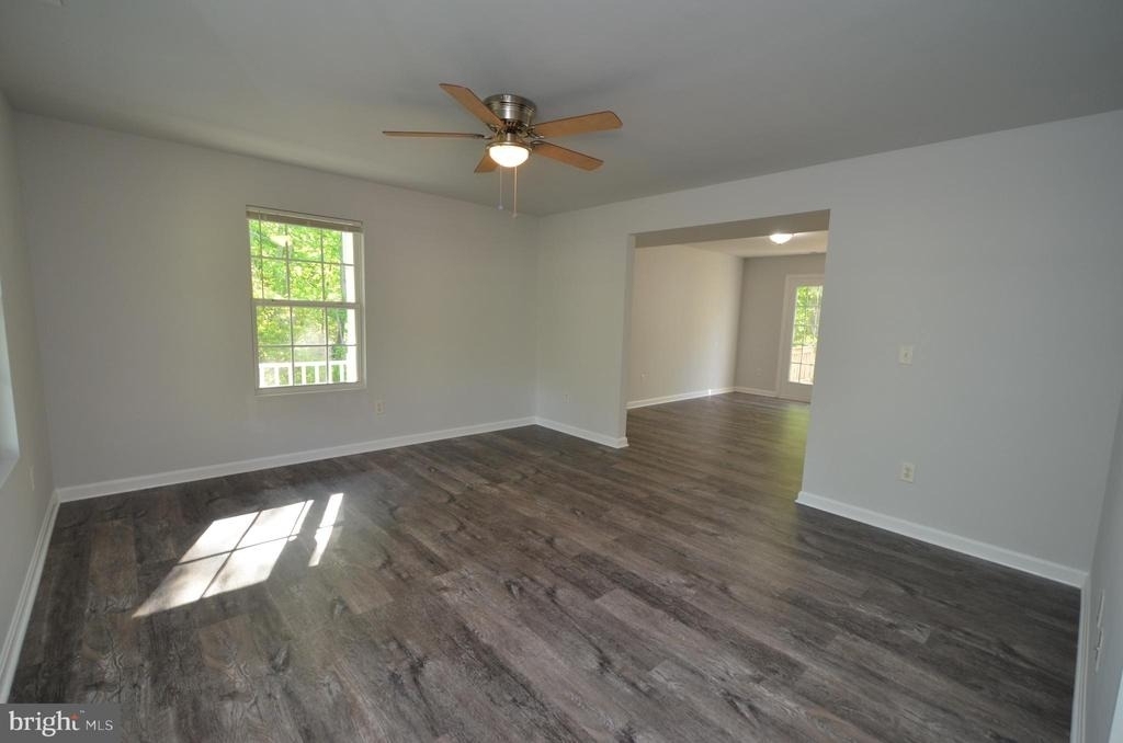 1161 Gwynne Avenue - Photo 10