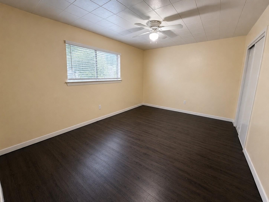 3106 Duval St - Photo 6