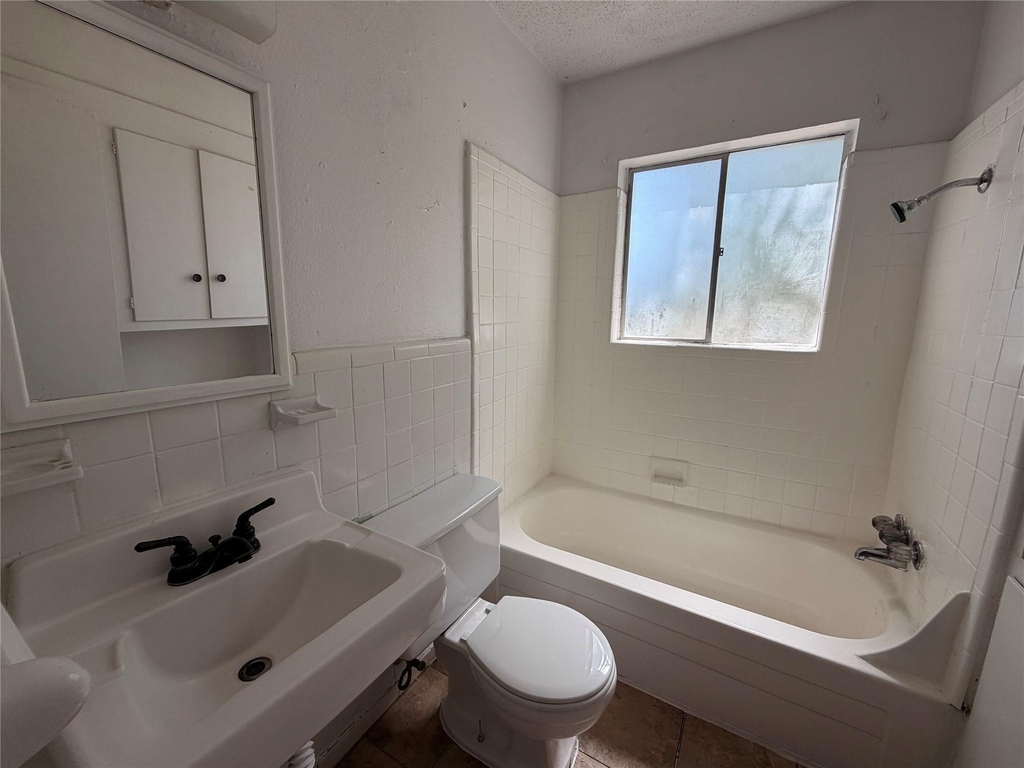 3106 Duval St - Photo 8