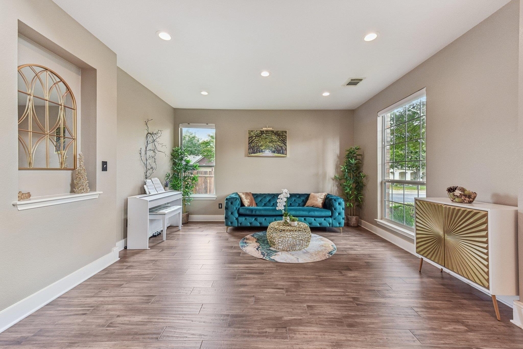 3219 Ash Glen Ln - Photo 5