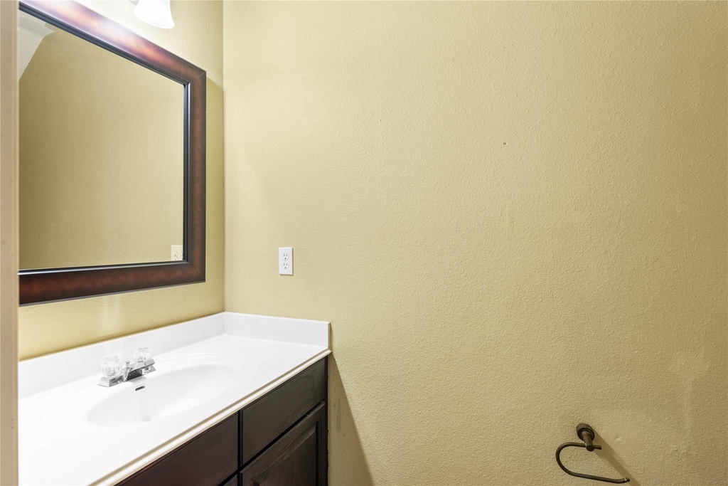 1011 Brodie St - Photo 14
