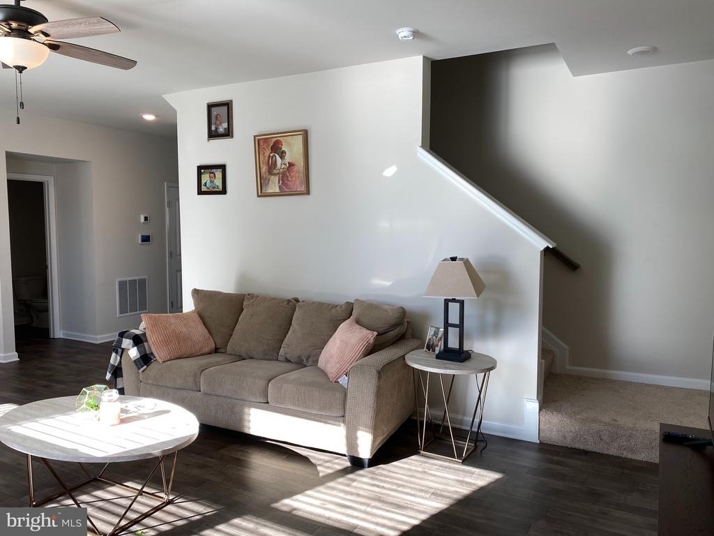 225 Fellowship Drive - Photo 2