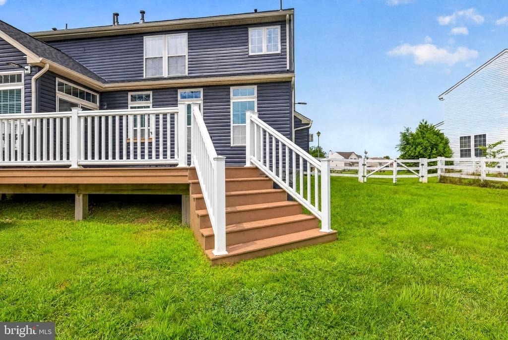 206 Markham Court - Photo 37