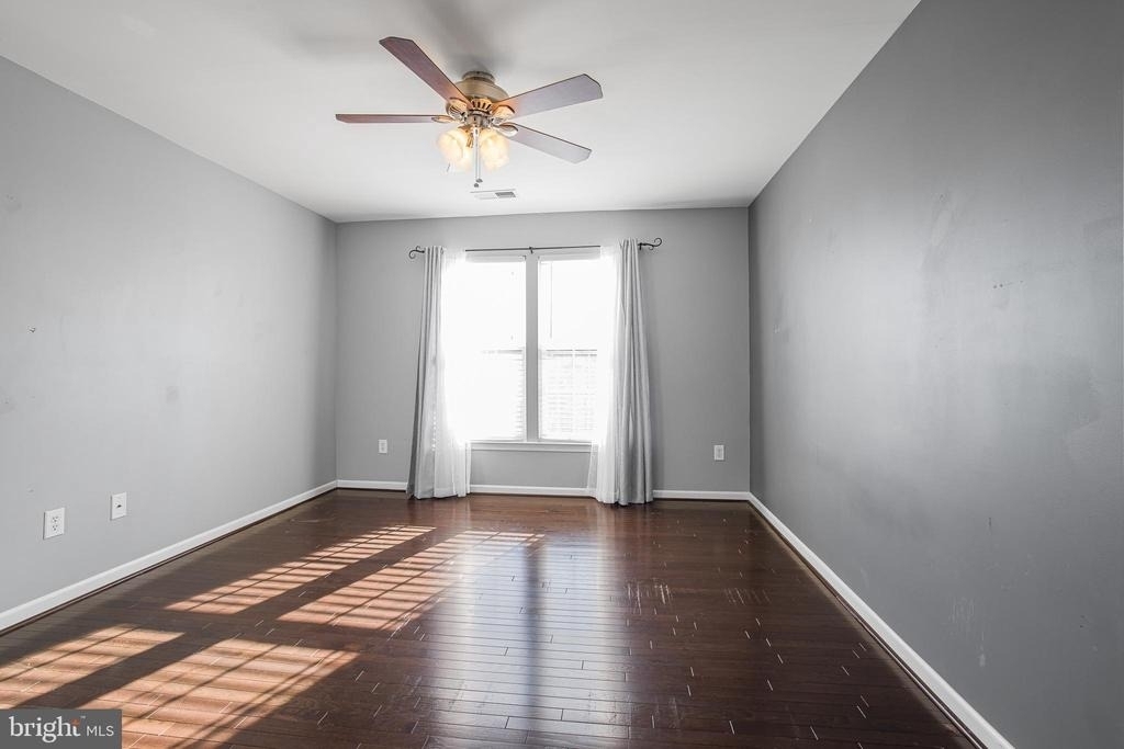 206 Markham Court - Photo 30