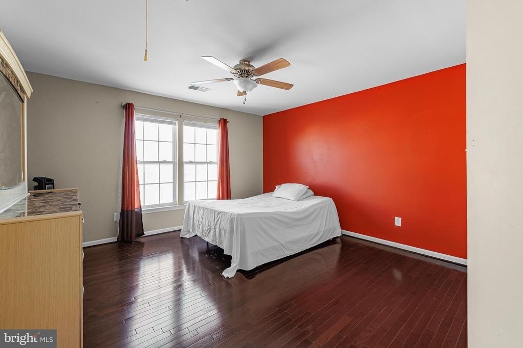 206 Markham Court - Photo 28