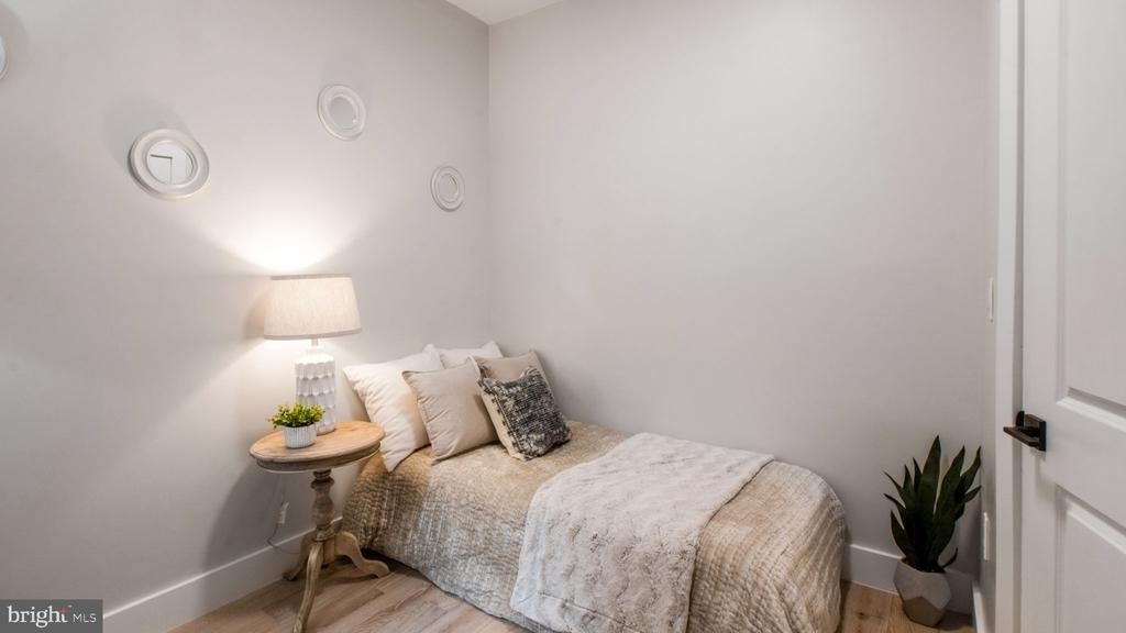 1239 5th Street Nw - Photo 27