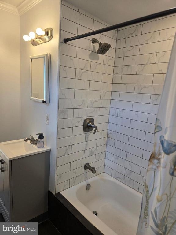 4575 Blaine Street Ne - Photo 17