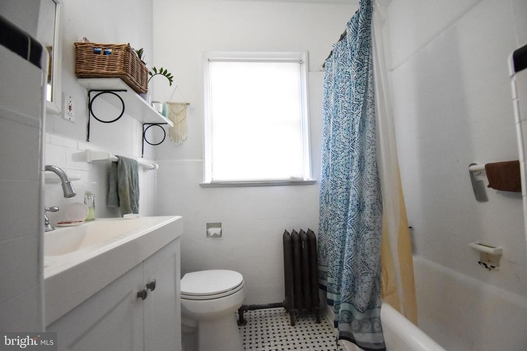 2216 Wisconsin Avenue Nw - Photo 9
