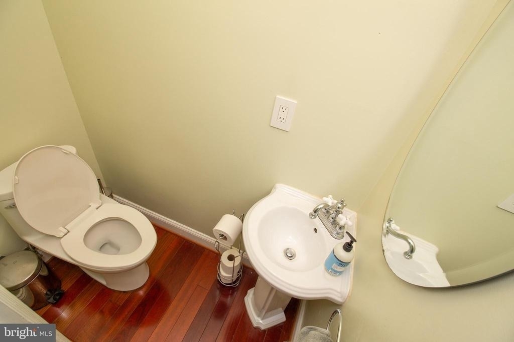 148 Adams Street Nw - Photo 8
