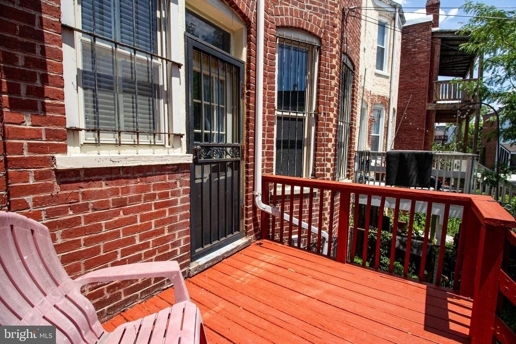 148 Adams Street Nw - Photo 34