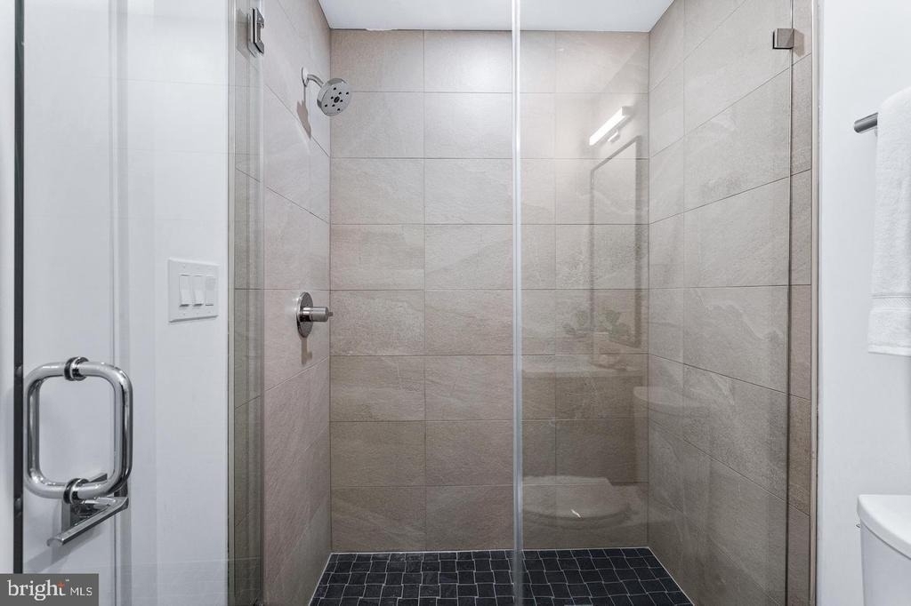 3817 Georgia Avenue Nw - Photo 36