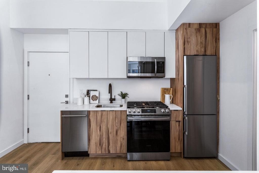 3817 Georgia Avenue Nw - Photo 16