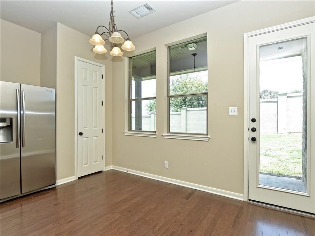 120 W Adelanta Pl - Photo 7