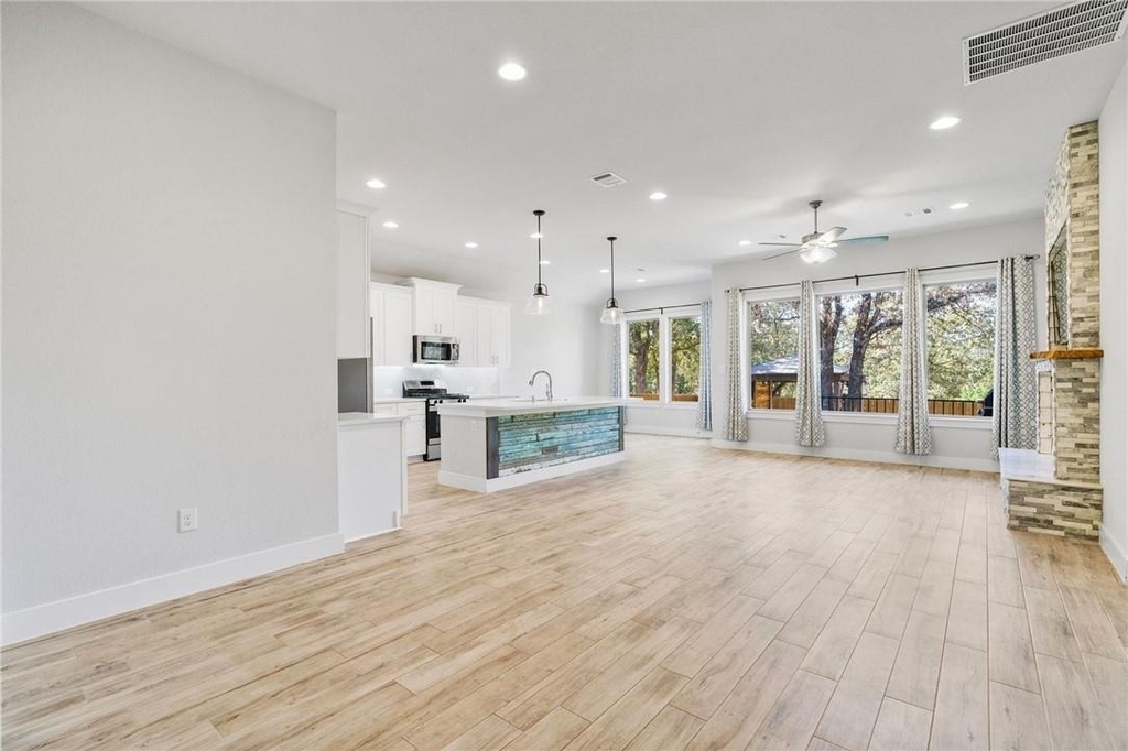 941 Del Raphael Dr - Photo 8