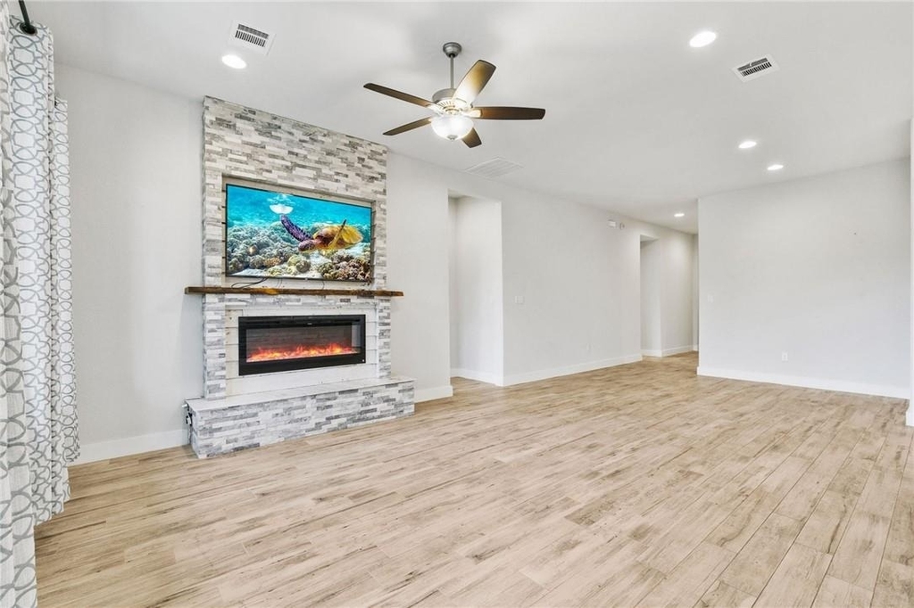 941 Del Raphael Dr - Photo 11