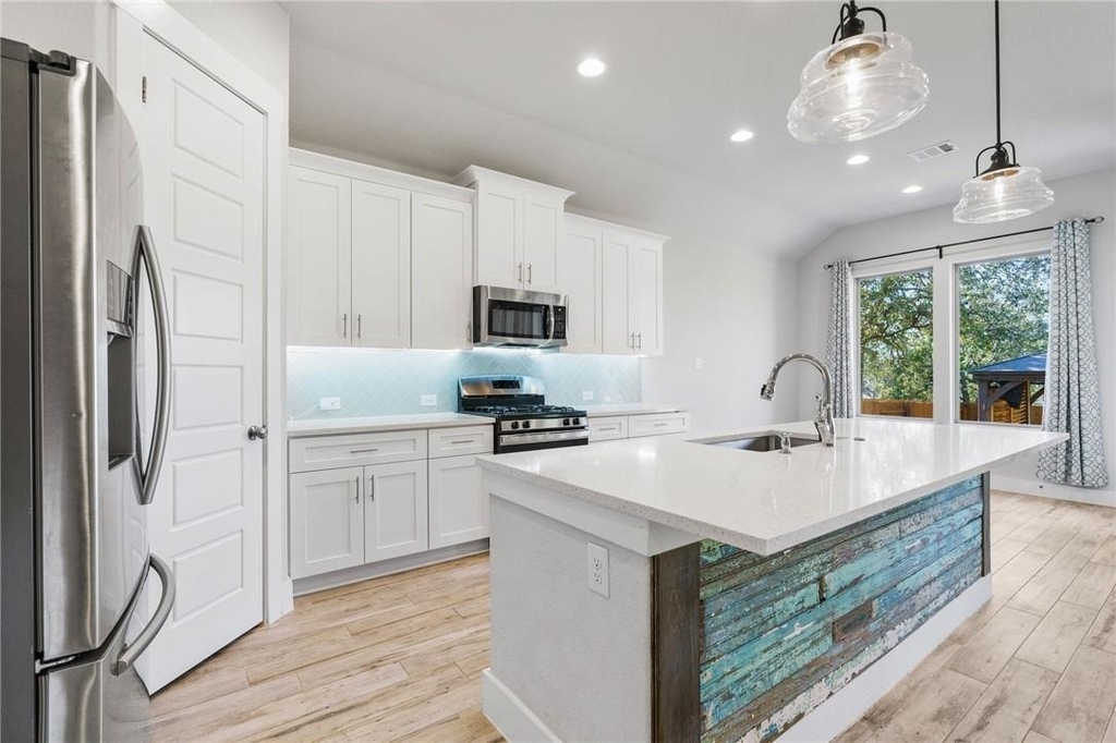 941 Del Raphael Dr - Photo 13
