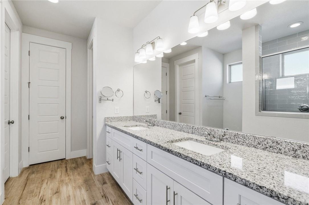 941 Del Raphael Dr - Photo 19