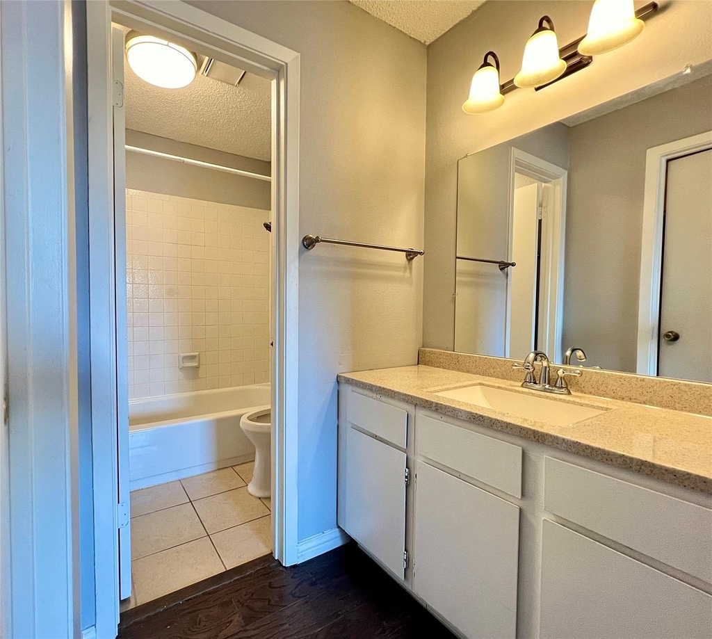 8600 Fathom Cir - Photo 12