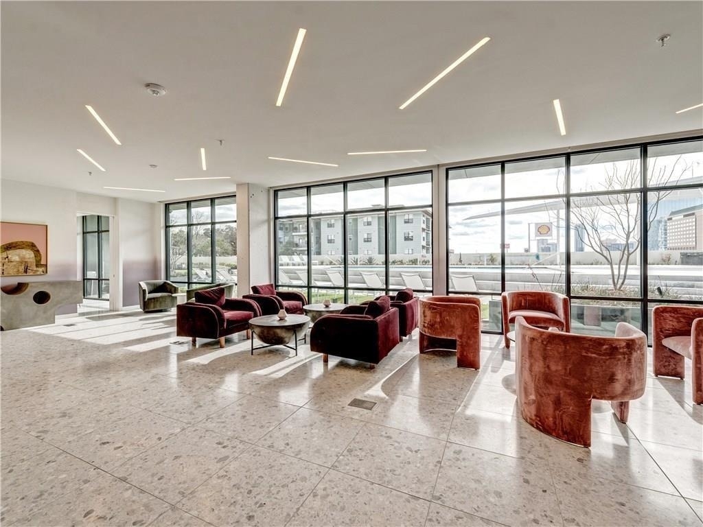 800 Embassy Dr - Photo 9