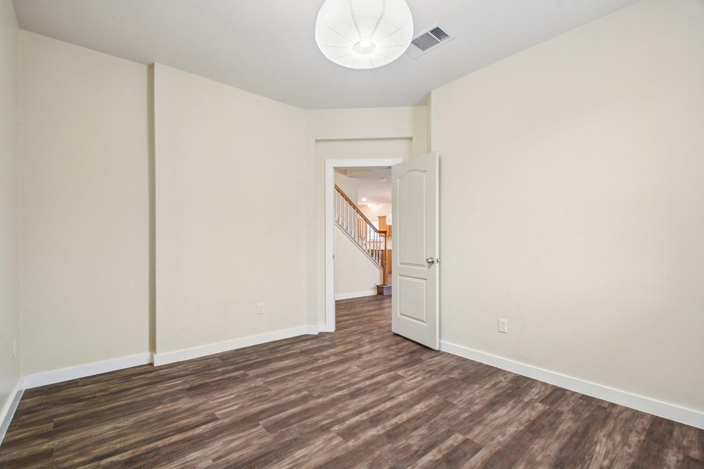 4508 Chesney Ridge Dr - Photo 10