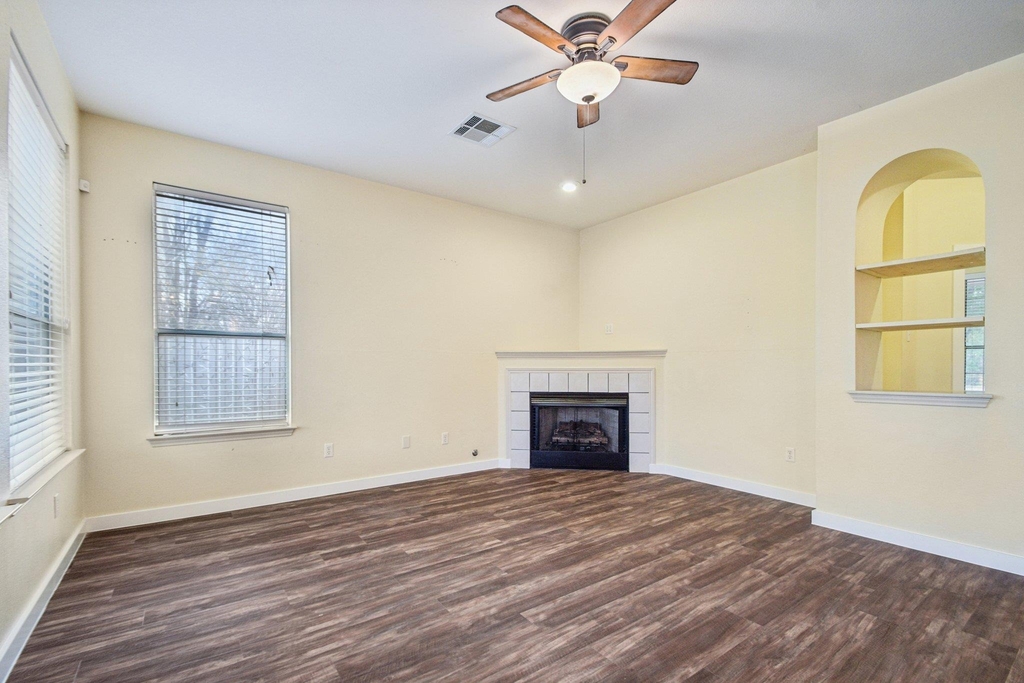 4508 Chesney Ridge Dr - Photo 3