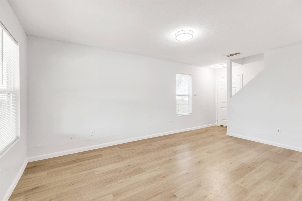 9611 Bear Paw Trl - Photo 7