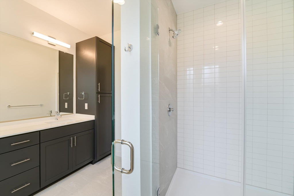 2211 E M Franklin Ave - Photo 7