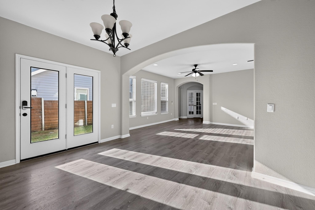 5800 Baythorne Dr - Photo 10