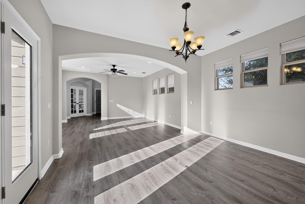 5800 Baythorne Dr - Photo 9