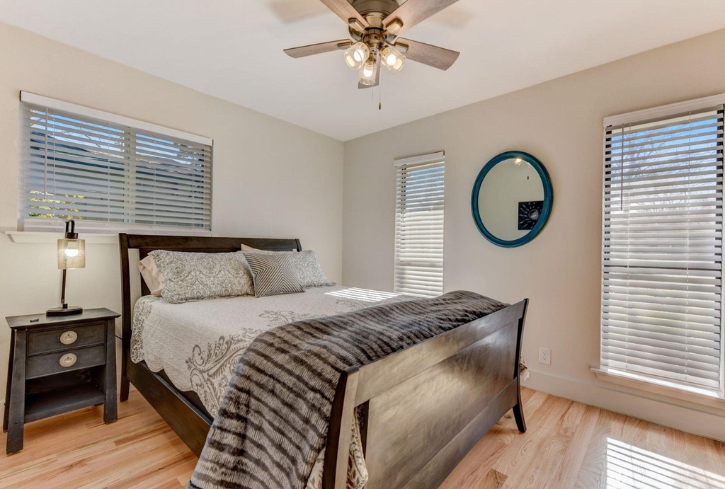7002 Whispering Oaks Dr - Photo 22