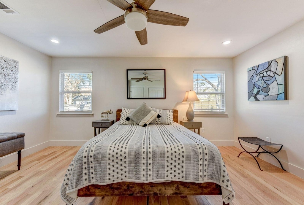 7002 Whispering Oaks Dr - Photo 19