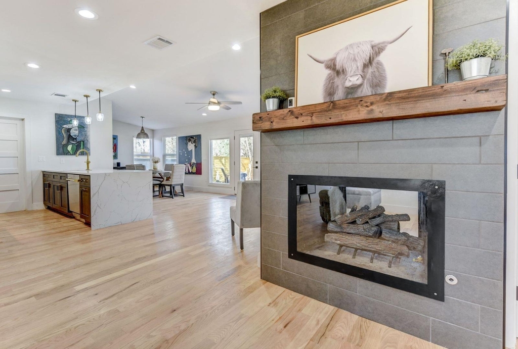 7002 Whispering Oaks Dr - Photo 10