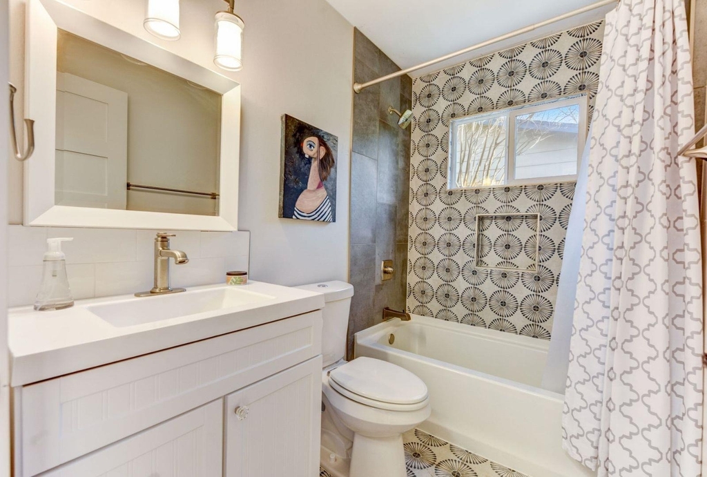 7002 Whispering Oaks Dr - Photo 23