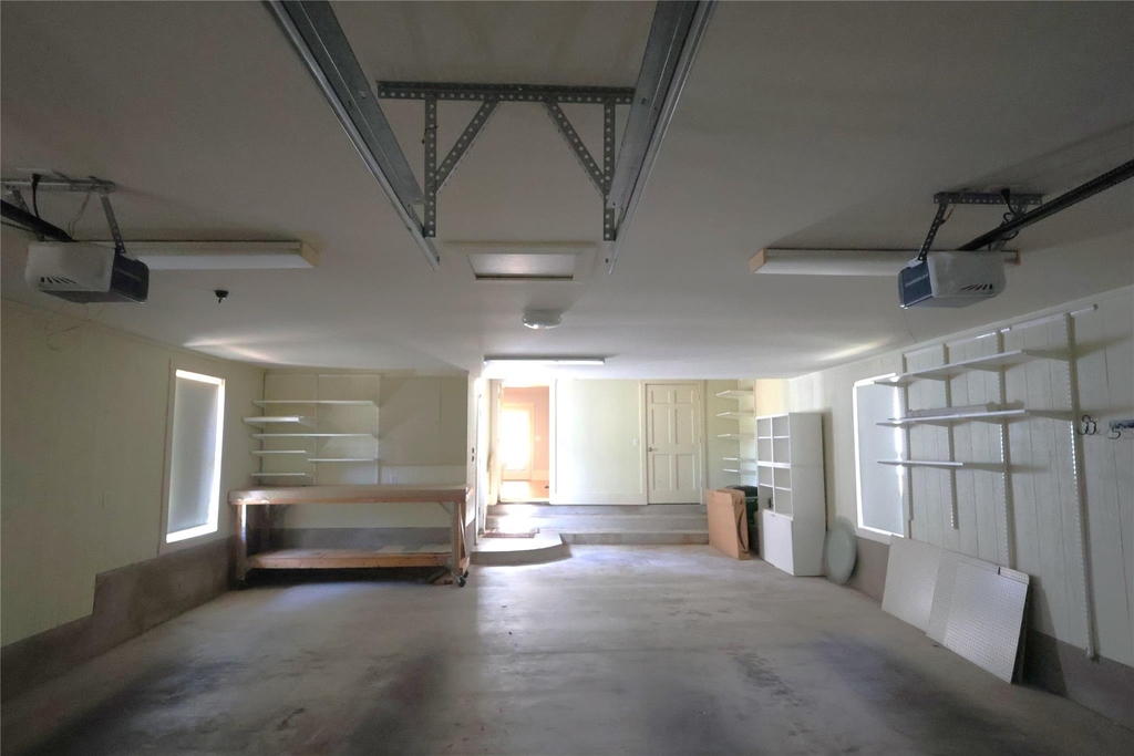4702 Shadow Ln - Photo 6