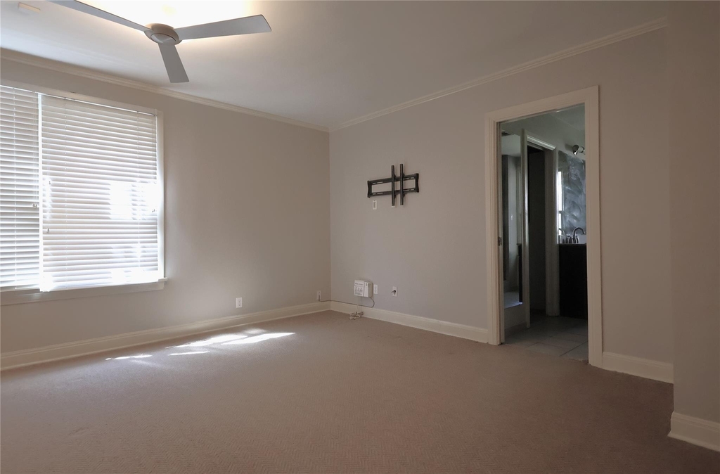 4702 Shadow Ln - Photo 25