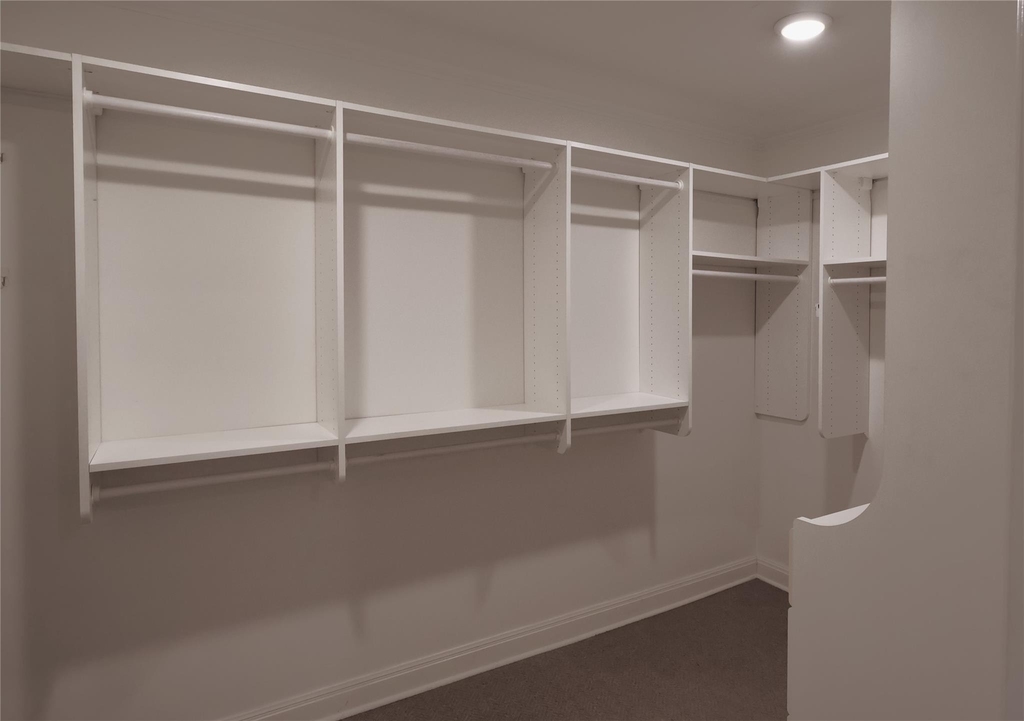 4702 Shadow Ln - Photo 28