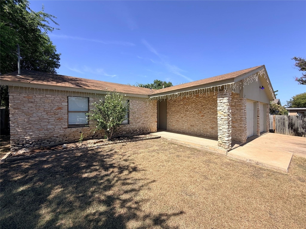 1403 Long Branch Dr - Photo 12