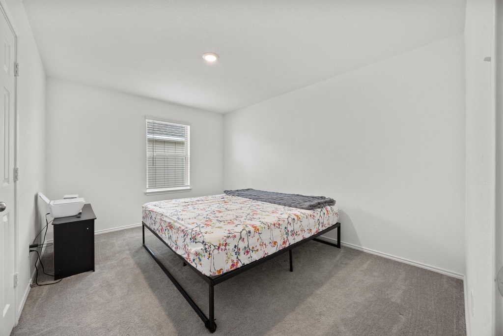 124-a Banyon Dr - Photo 23