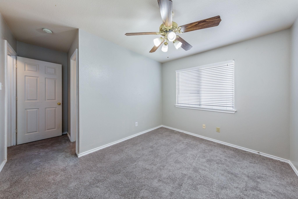 7309 Dan Jean Dr - Photo 19