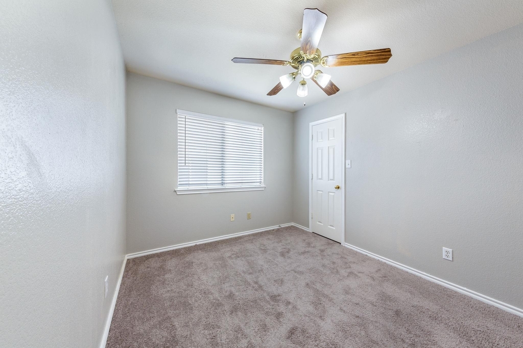 7309 Dan Jean Dr - Photo 17