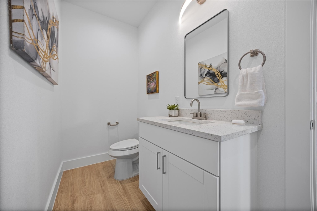 7310 Carver Ave - Photo 11