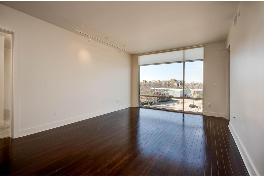 210 Lee Barton Dr - Photo 9
